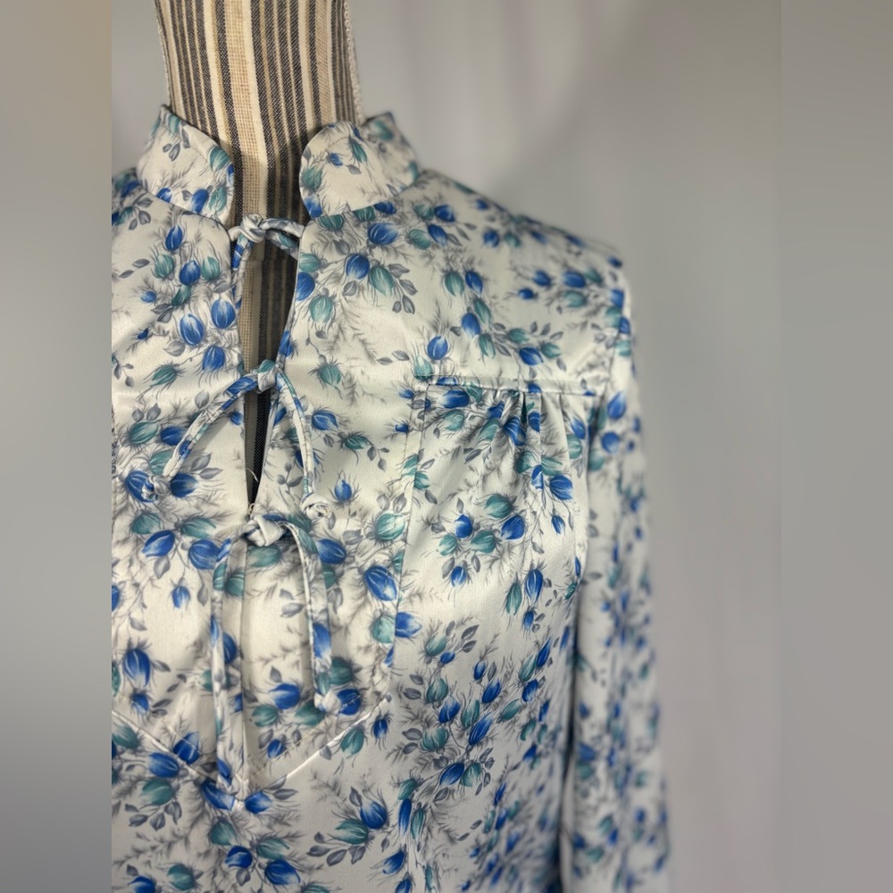 Floral Long Sleeve Blouse and skirt